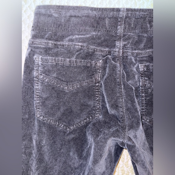 FREE PEOPLE  Pull-On Corduroy Flare Pants SIZE: 29 - Picture 7 of 8